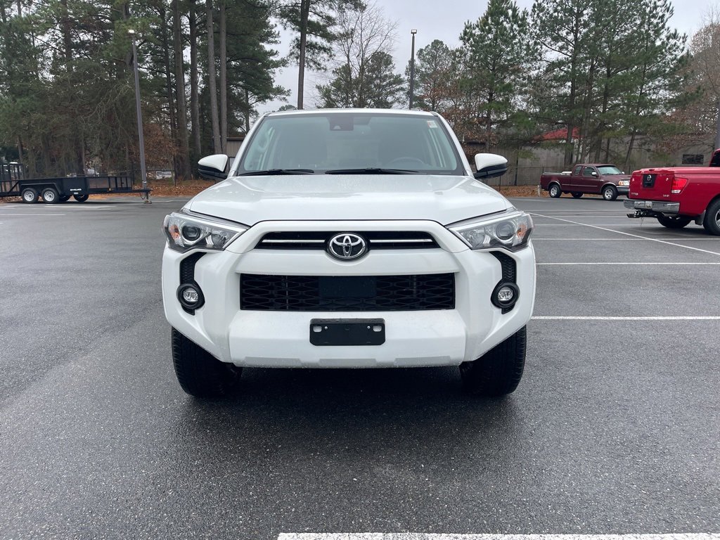 Used 2024 Toyota 4Runner SR5 image 3