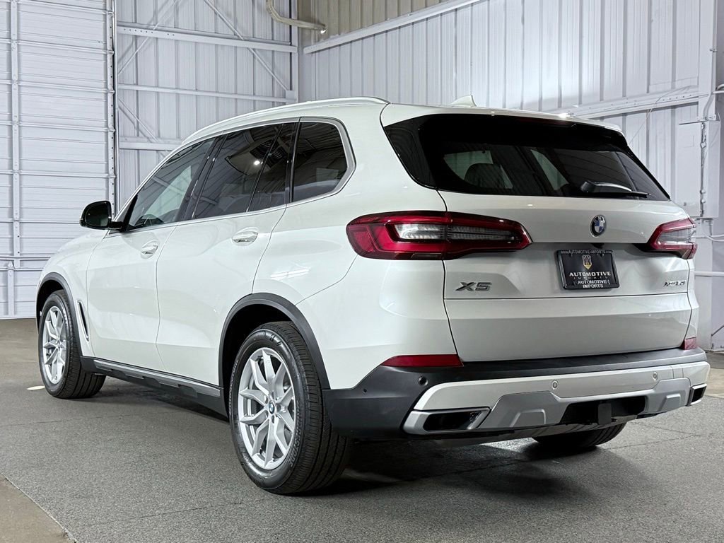 Used 2020 BMW X5 xDrive50i w/ Executive Package image 12