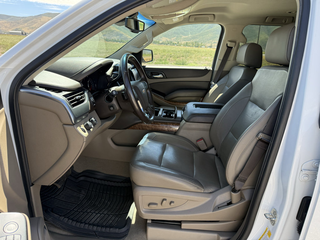 Used 2020 Chevrolet Tahoe Premier AWD/4WD image 14