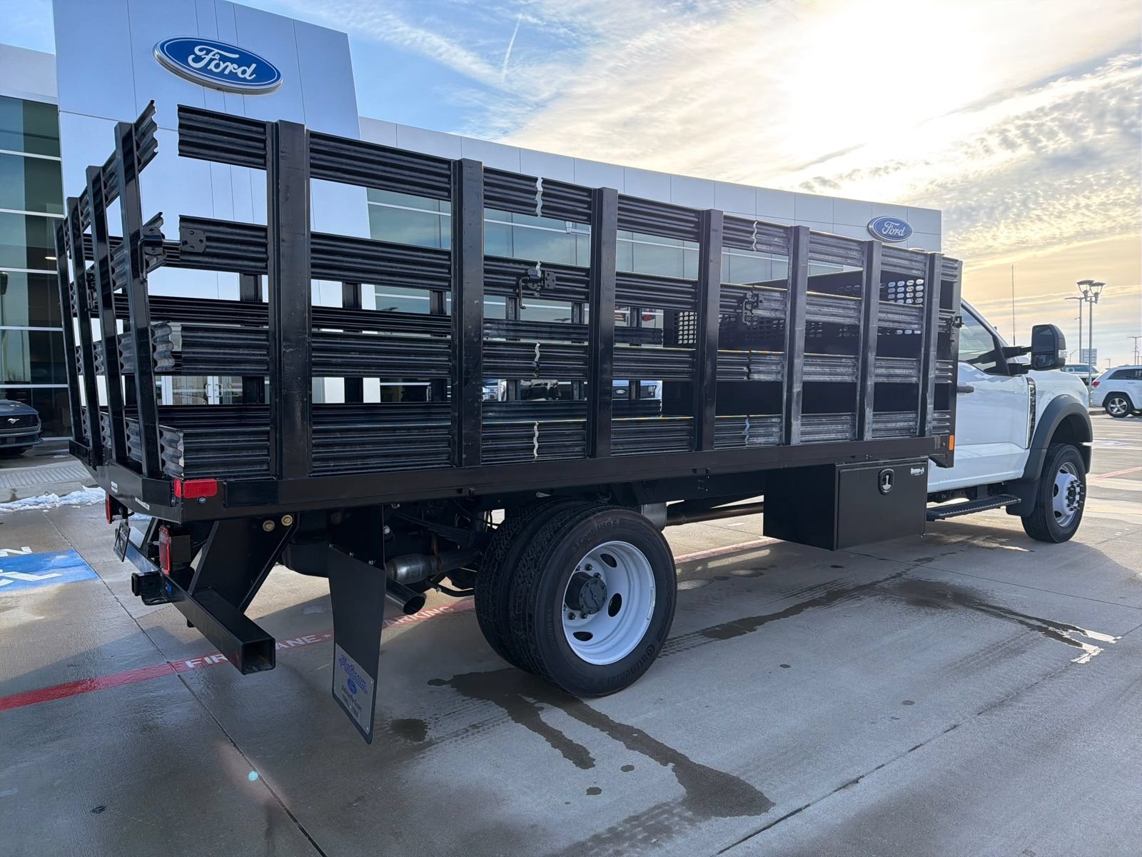 New 2025 Ford F450 XL RWD image 5