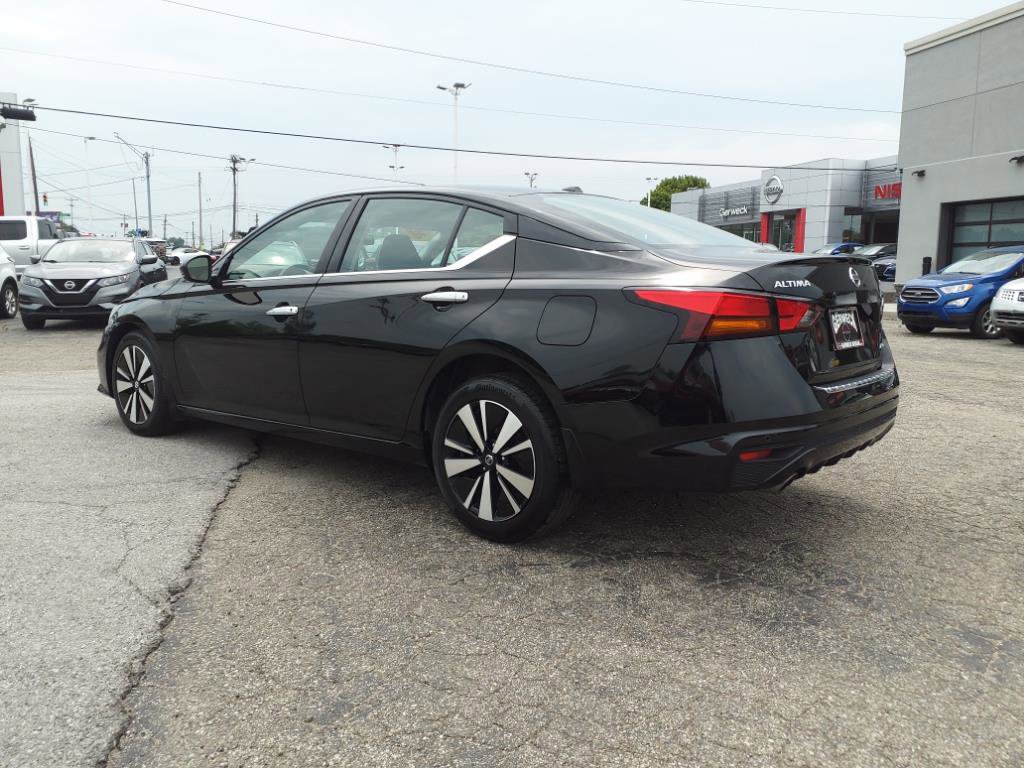Used 2021 Nissan Altima 2.5 SL image 4