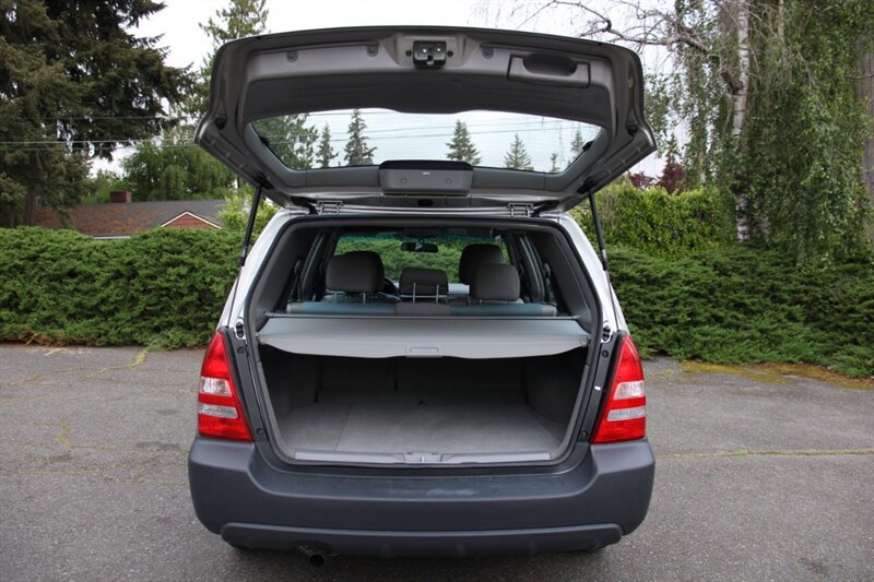 Used 2005 Subaru Forester 2.5X AWD/4WD image 16