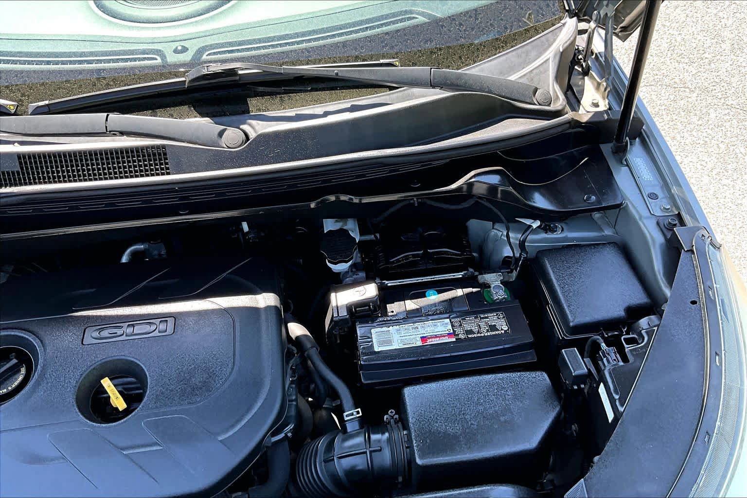 Used 2016 Kia Soul + w/ Primo Package FWD image 32