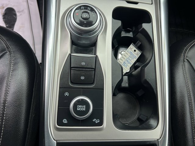 Used 2020 Ford Explorer XLT w/ Equipment Group 202A image 32