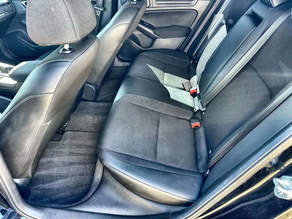 Used 2025 Honda Civic Sport image 16