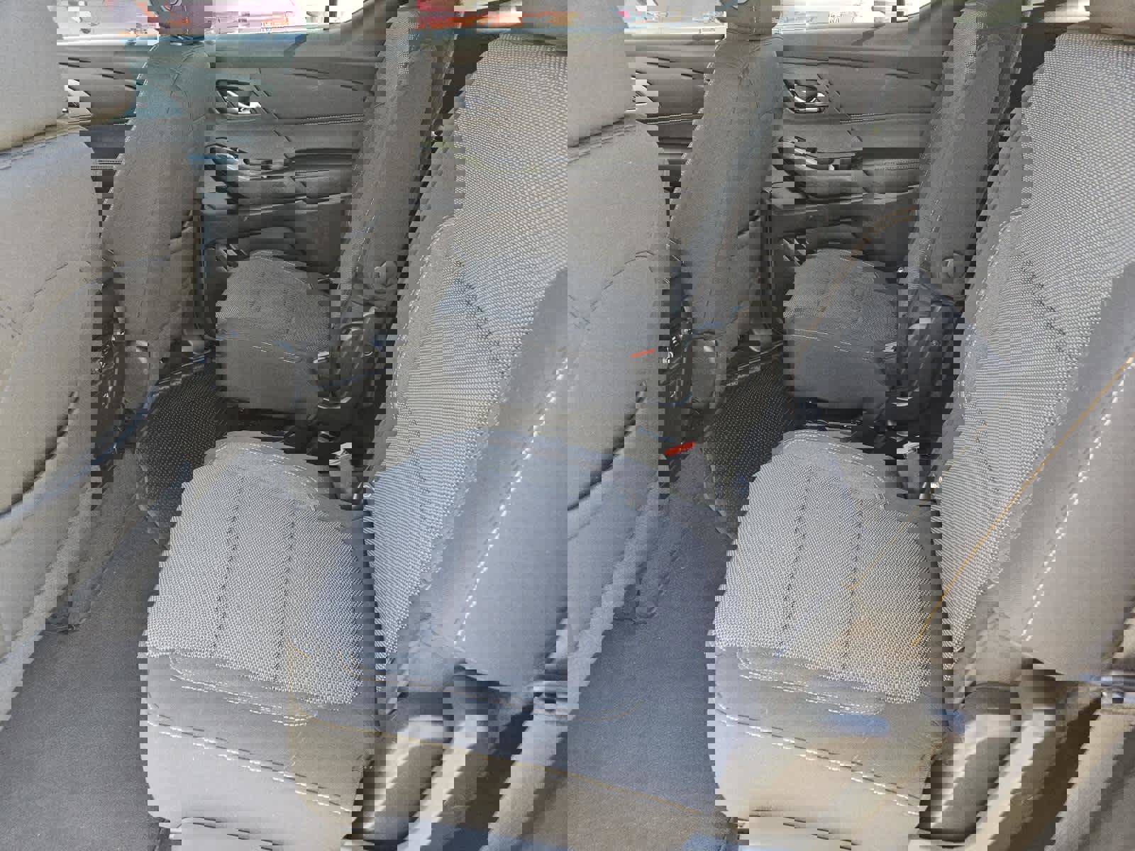 Used 2020 Chevrolet Traverse LT image 30