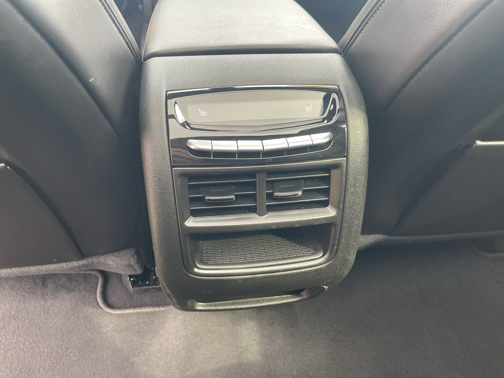 Used 2025 Cadillac XT5 Premium Luxury AWD/4WD image 31