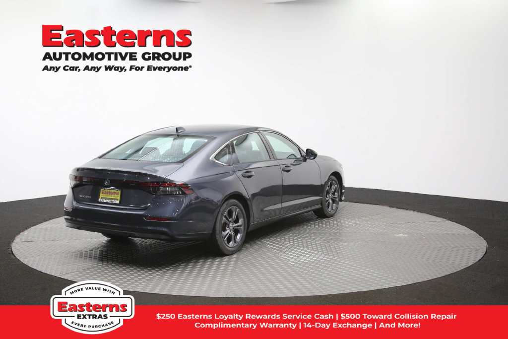 Used 2023 Honda Accord EX image 43