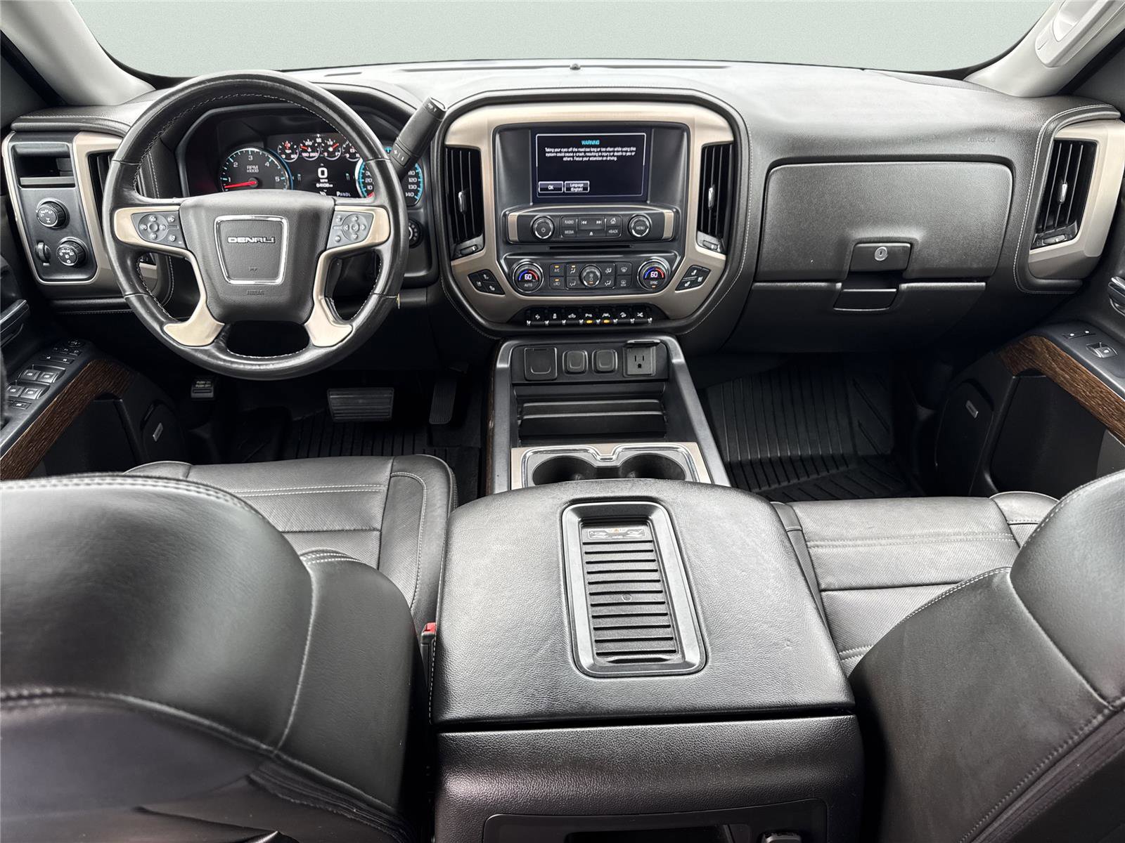 Used 2018 GMC Sierra 1500 Denali AWD/4WD image 16