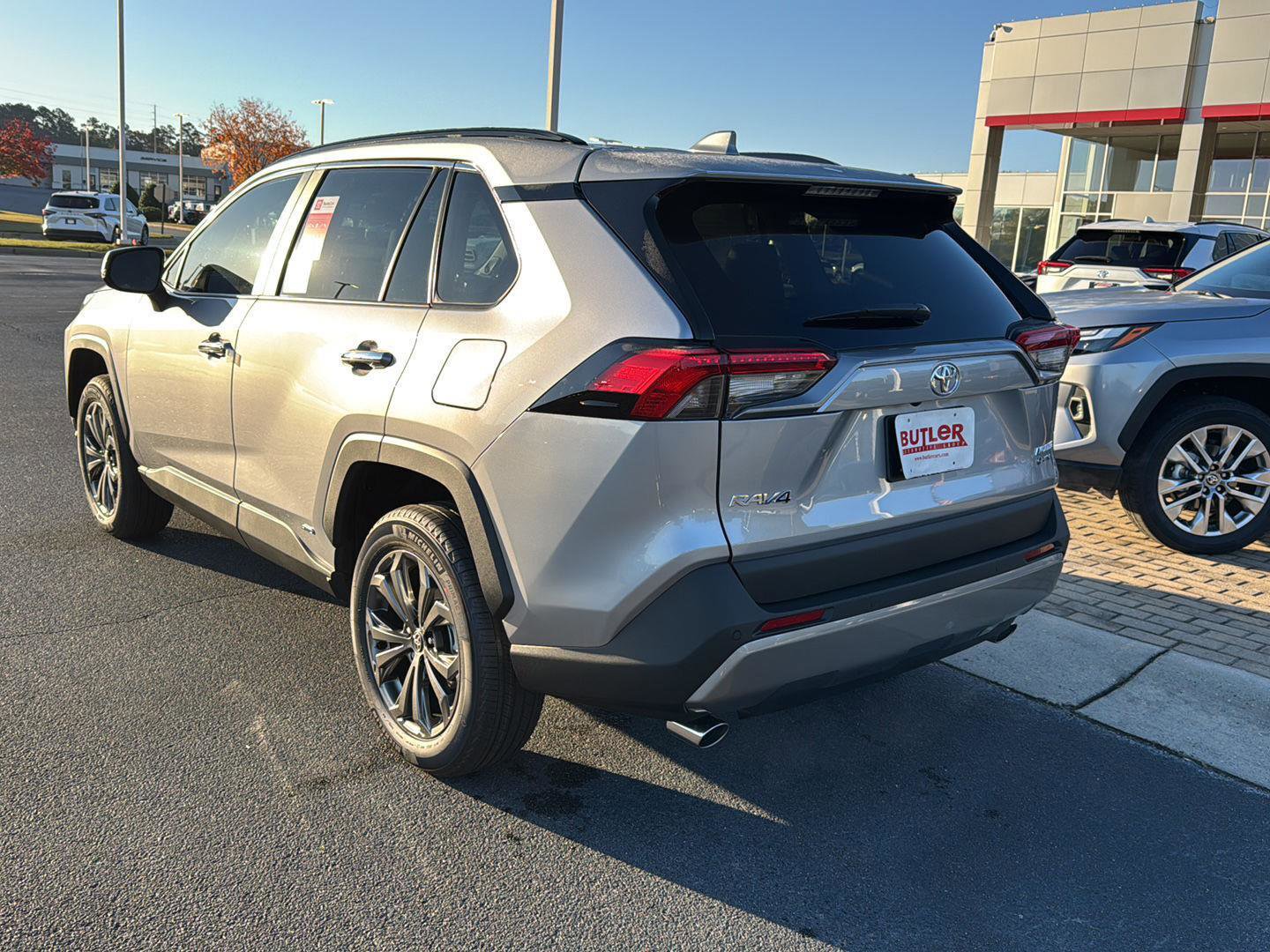 New 2025 Toyota RAV4 Limited image 4