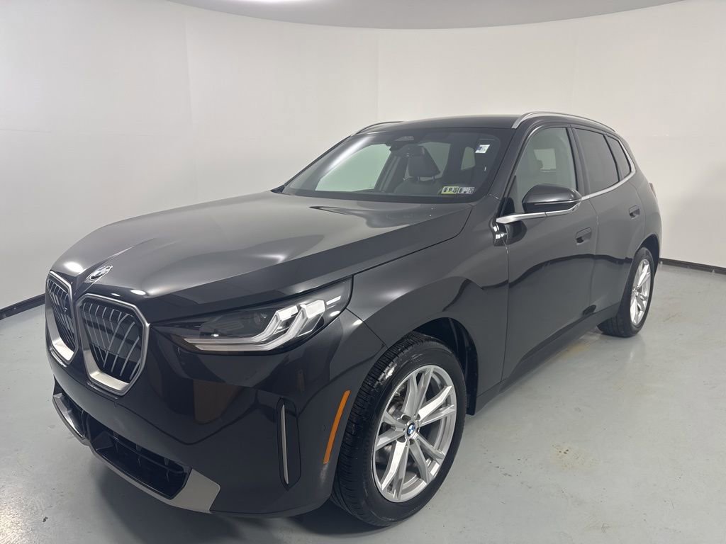 Certified 2025 BMW X3 xDrive30i w/ Premium Package image 3
