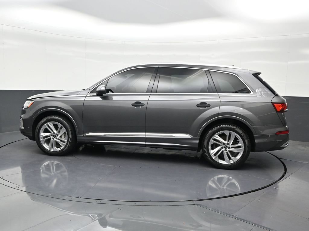 Used 2021 Audi Q7 2.0T Premium Plus w/ Premium Plus Package AWD/4WD image 2