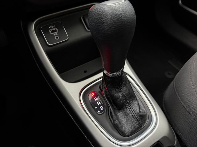 Used 2020 Jeep Compass Sport image 21