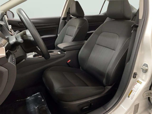Used 2026 Nissan Altima 2.5 SV FWD image 53