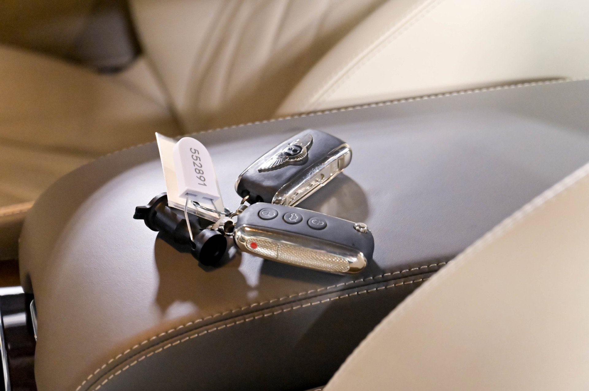 Used 2014 Bentley Continental GT AWD/4WD image 10