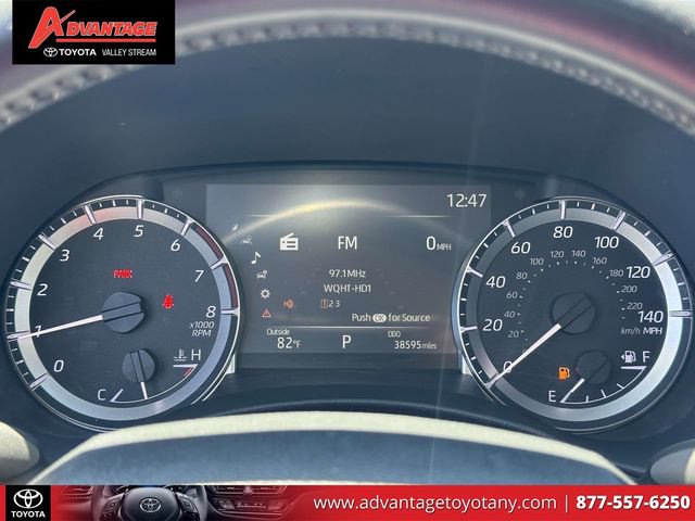 Used 2023 Toyota Highlander LE AWD/4WD image 30