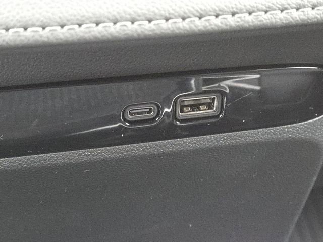 New 2026 Buick Enclave Preferred w/ Power Package image 8