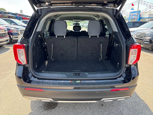 Used 2023 Ford Explorer XLT w/ Equipment Group 202A AWD/4WD image 22