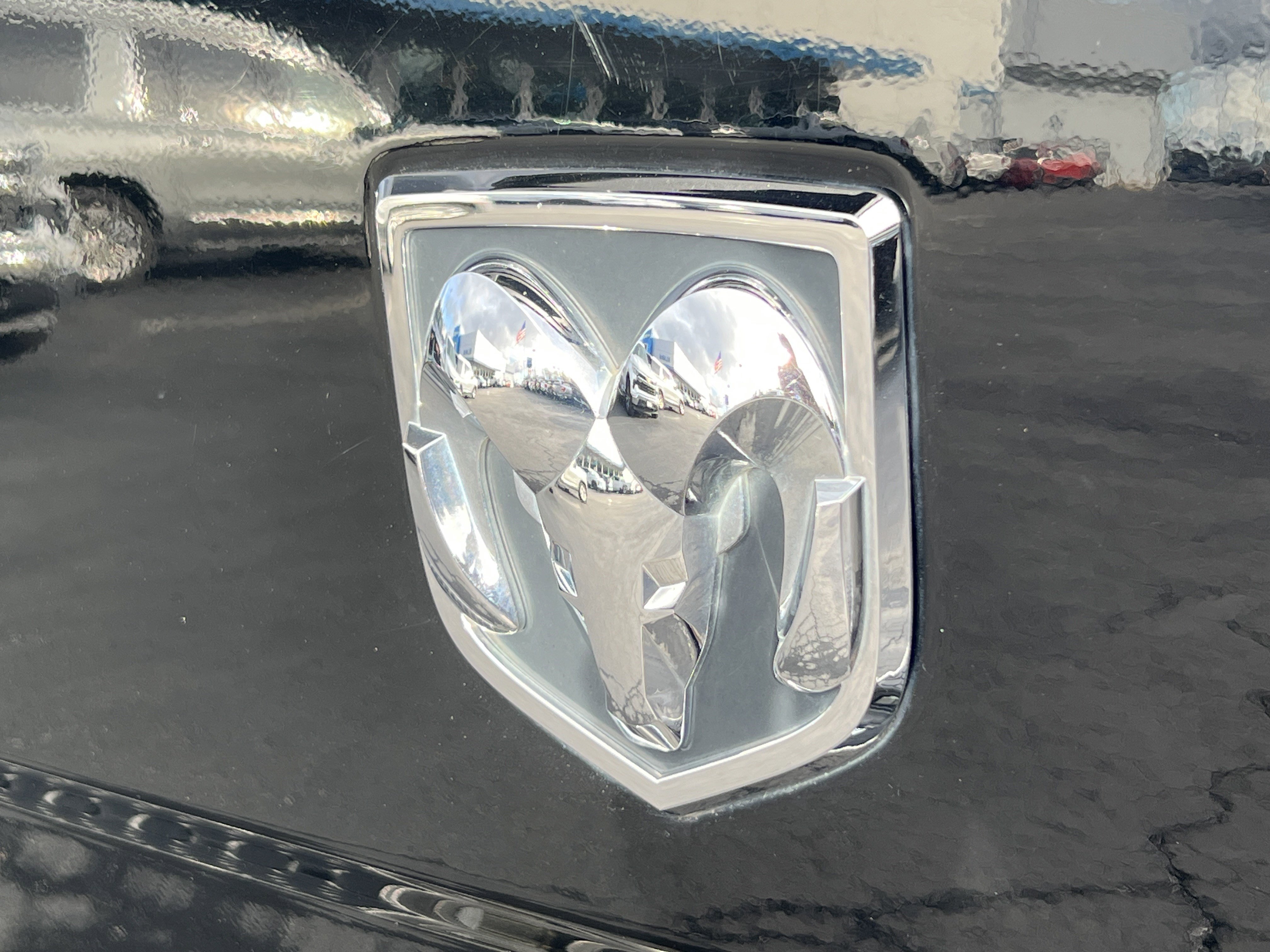 Used 2014 RAM 3500 Laramie Longhorn image 8