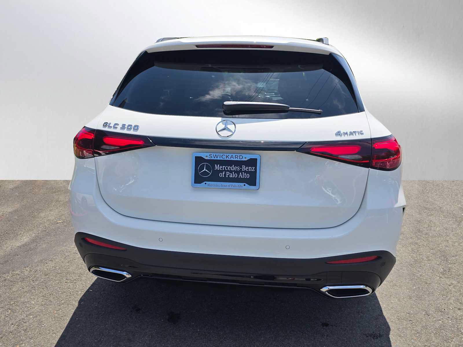 Certified 2026 Mercedes-Benz GLC 300 4MATIC image 4