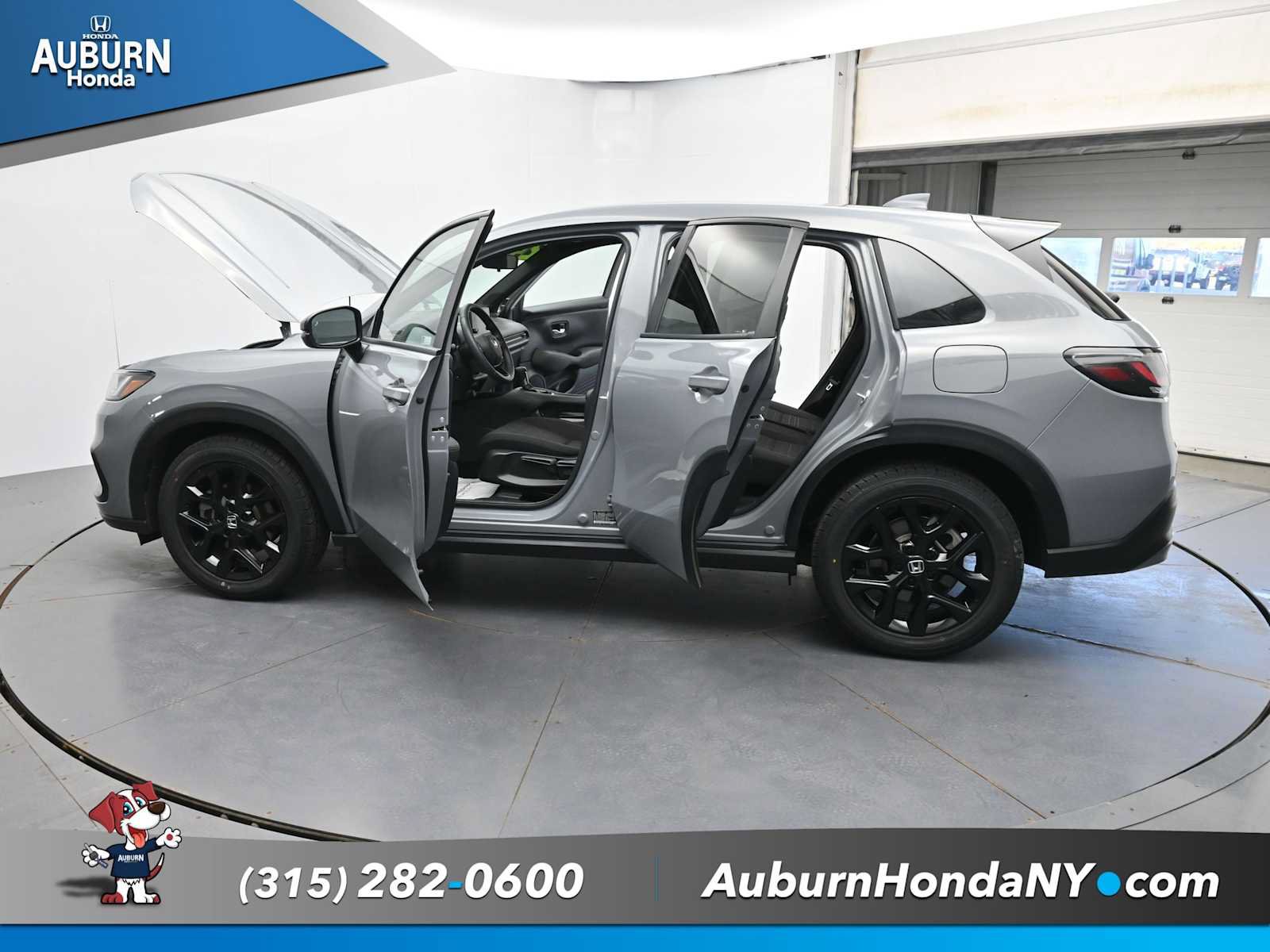Used 2024 Honda HR-V Sport image 37