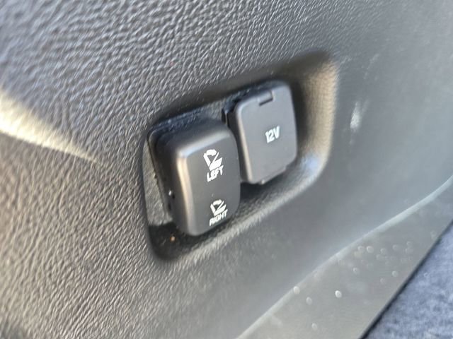 Used 2023 Ford Edge SEL w/ Convenience Package AWD/4WD image 10