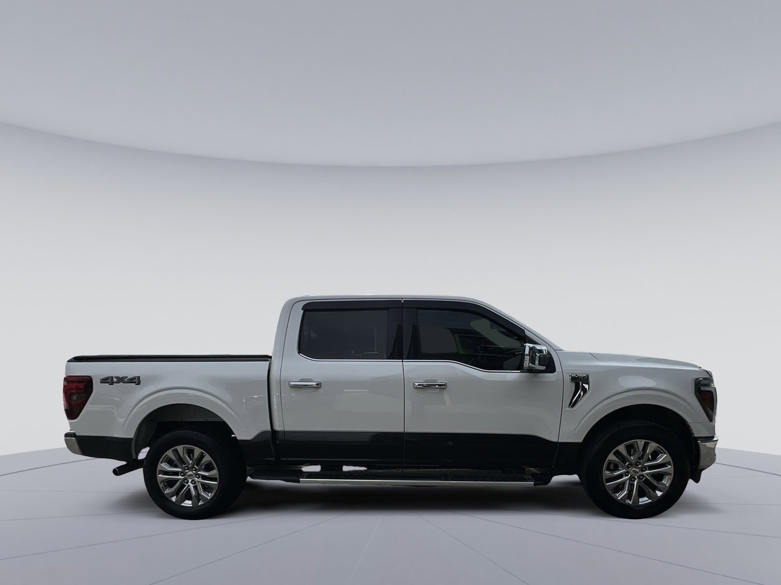 Used 2024 Ford F150 Lariat w/ Bed Utility Package image 6
