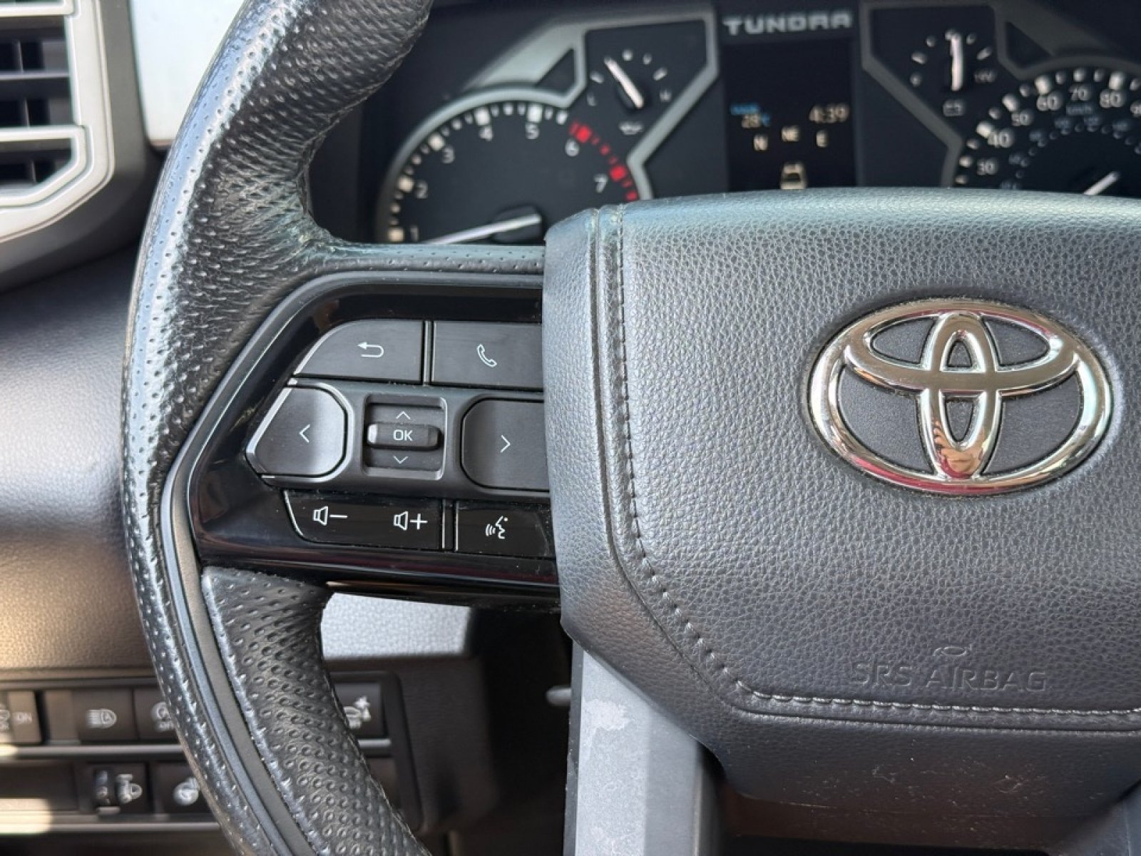 Used 2022 Toyota Tundra SR AWD/4WD image 20