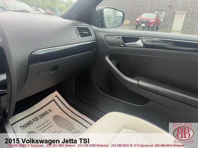 Used 2015 Volkswagen Jetta Sport FWD image 10