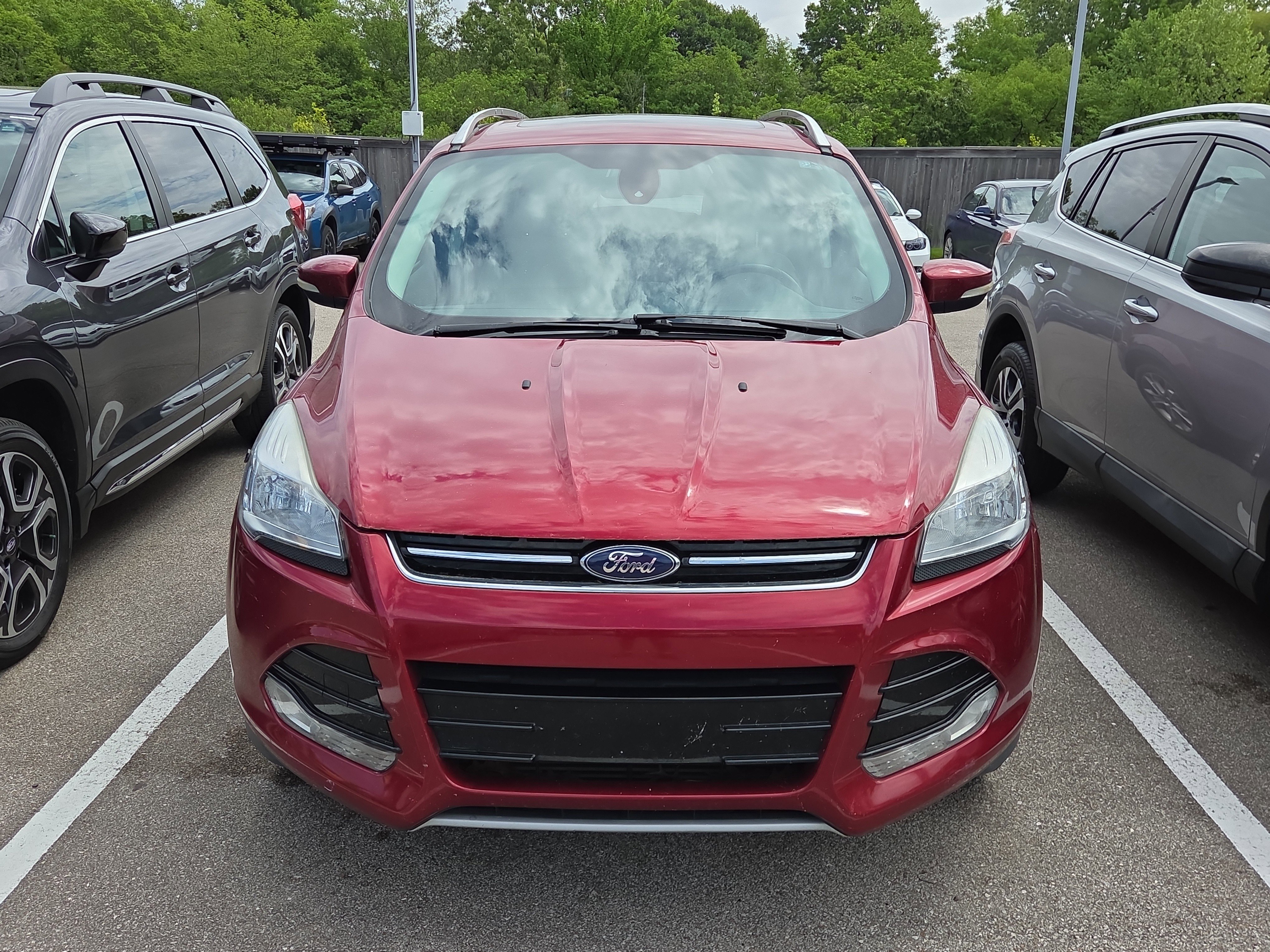 Used 2016 Ford Escape Titanium image 3