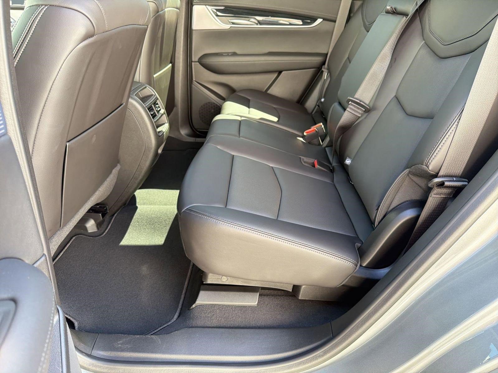 New 2026 Cadillac XT5 Premium Luxury AWD/4WD image 14