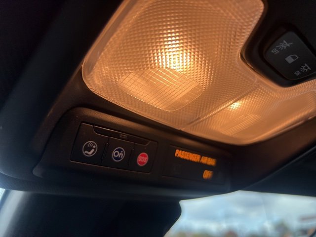 Used 2021 Chevrolet TrailBlazer RS w/ Technology Package image 15