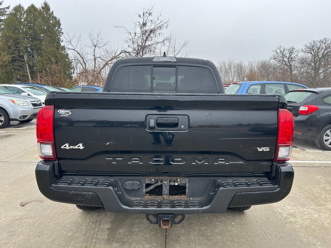 Used 2021 Toyota Tacoma SR image 5