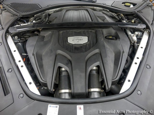 Used 2018 Porsche Panamera 4S image 31