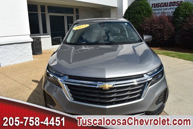 Used 2023 Chevrolet Equinox LS w/ LS Convenience Package FWD image 4