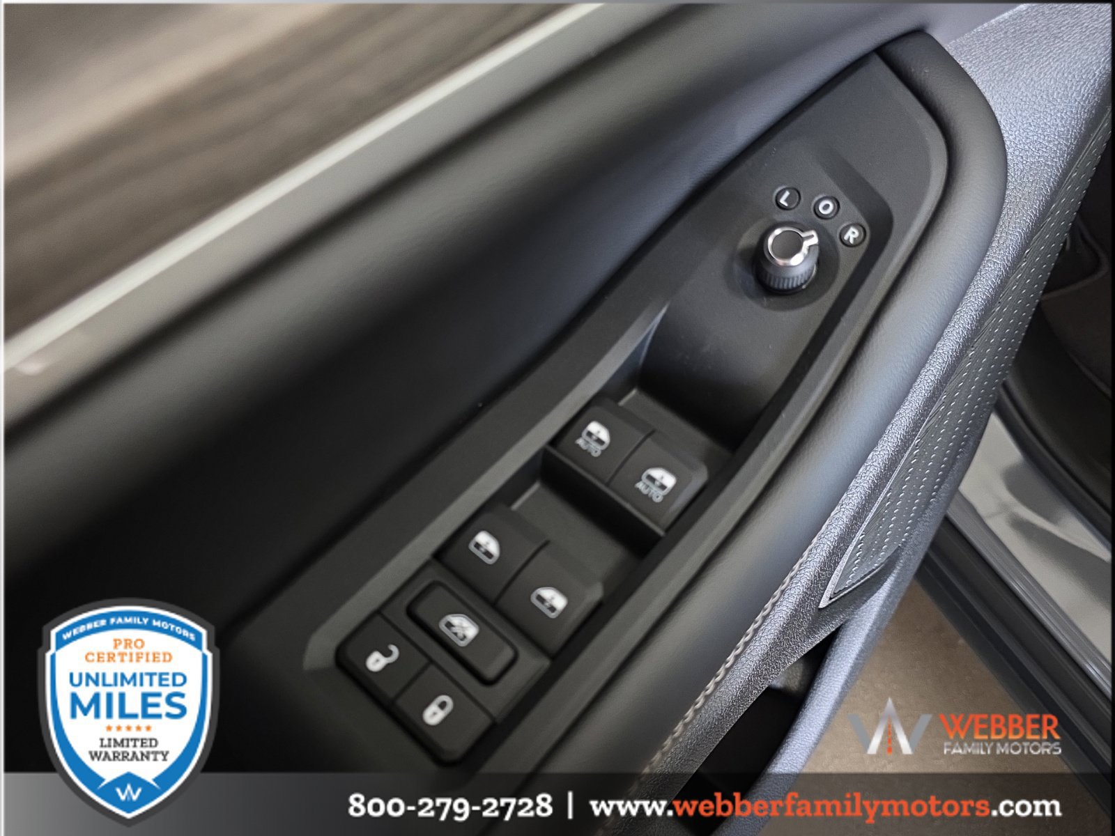 New 2027 Jeep Grand Cherokee Limited AWD/4WD image 14