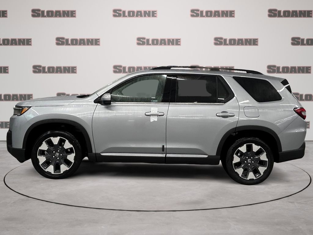 New 2026 Honda Pilot Touring image 2
