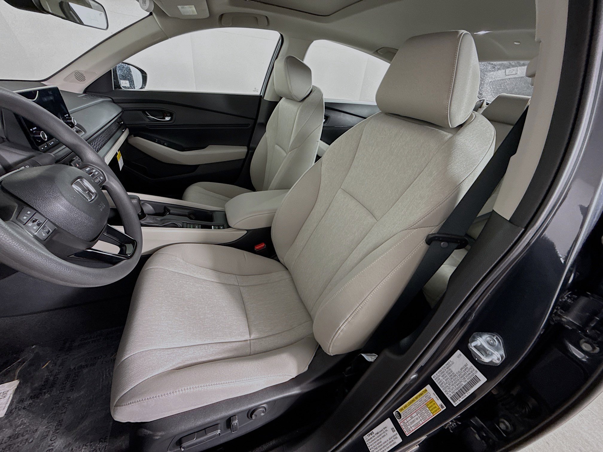 New 2025 Honda Accord SE image 24