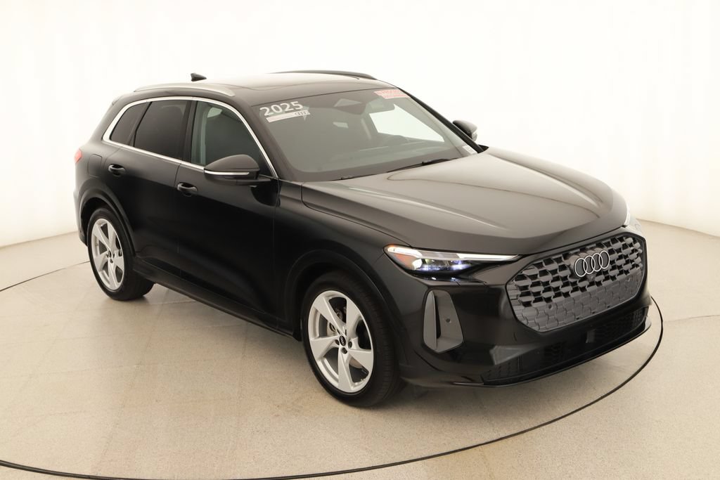 Certified 2025 Audi Q5 Prestige AWD/4WD image 36