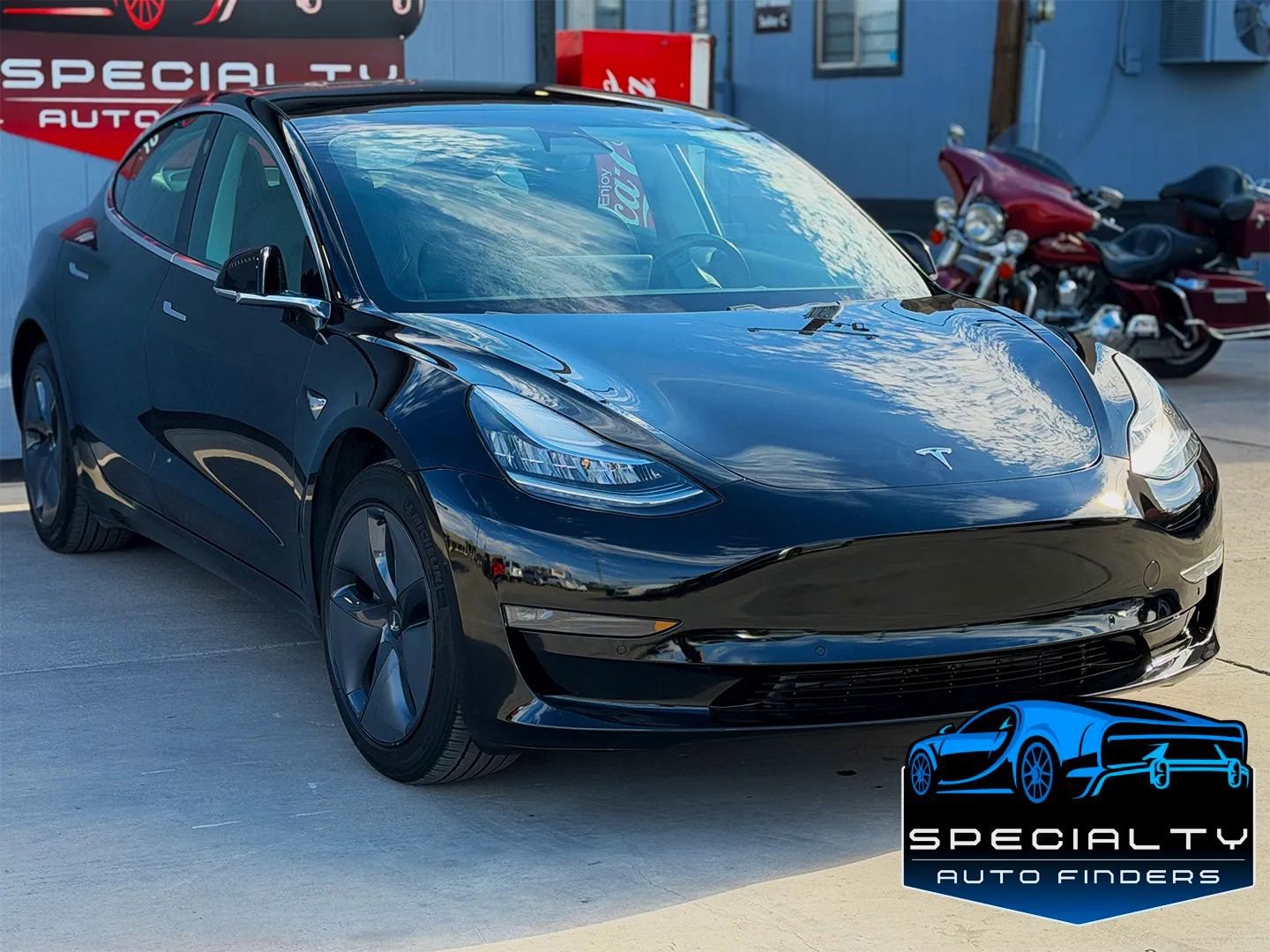 Used 2019 Tesla Model 3 Standard Range Plus image 3