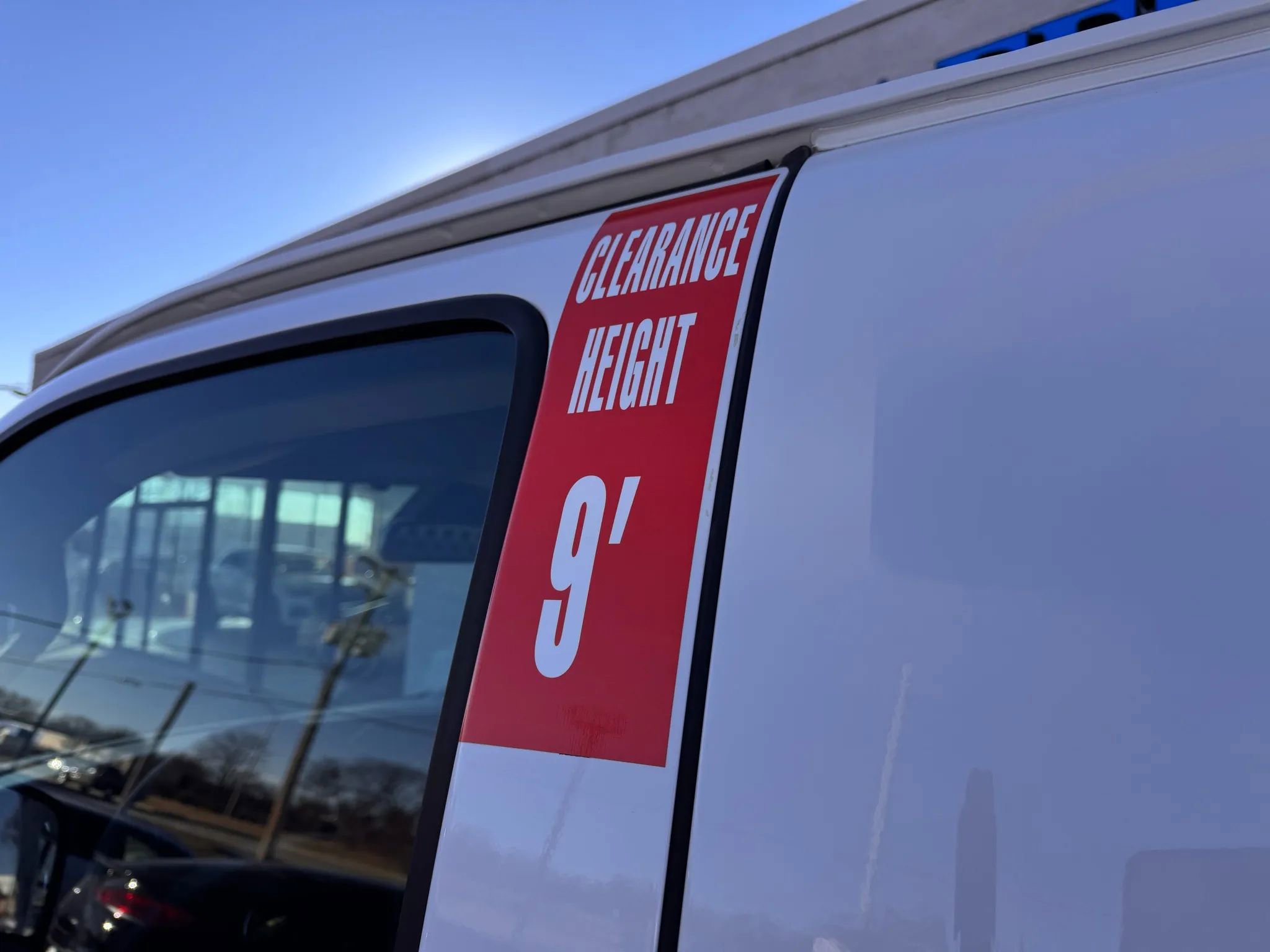 Used 2025 Chevrolet Express 2500 Extended w/ Communications Package RWD image 31