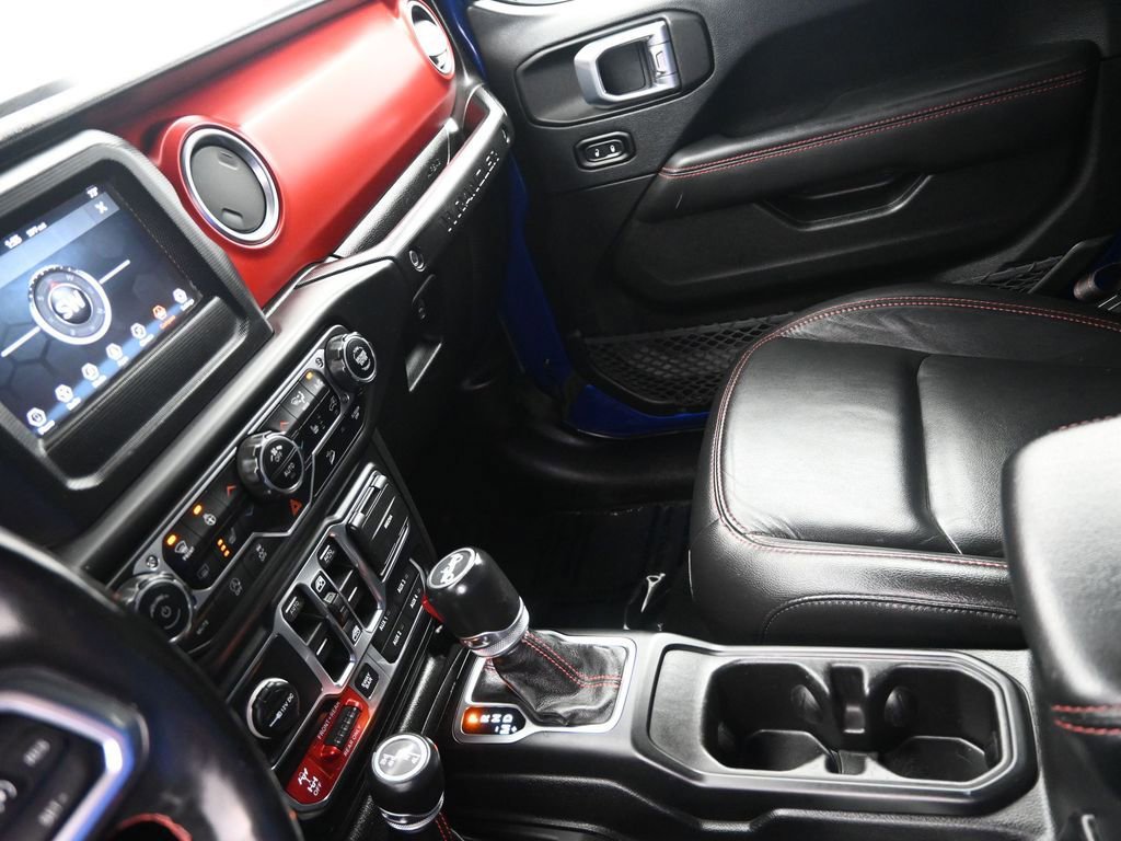 Used 2018 Jeep Wrangler Unlimited Rubicon w/ Cold Weather Group image 20