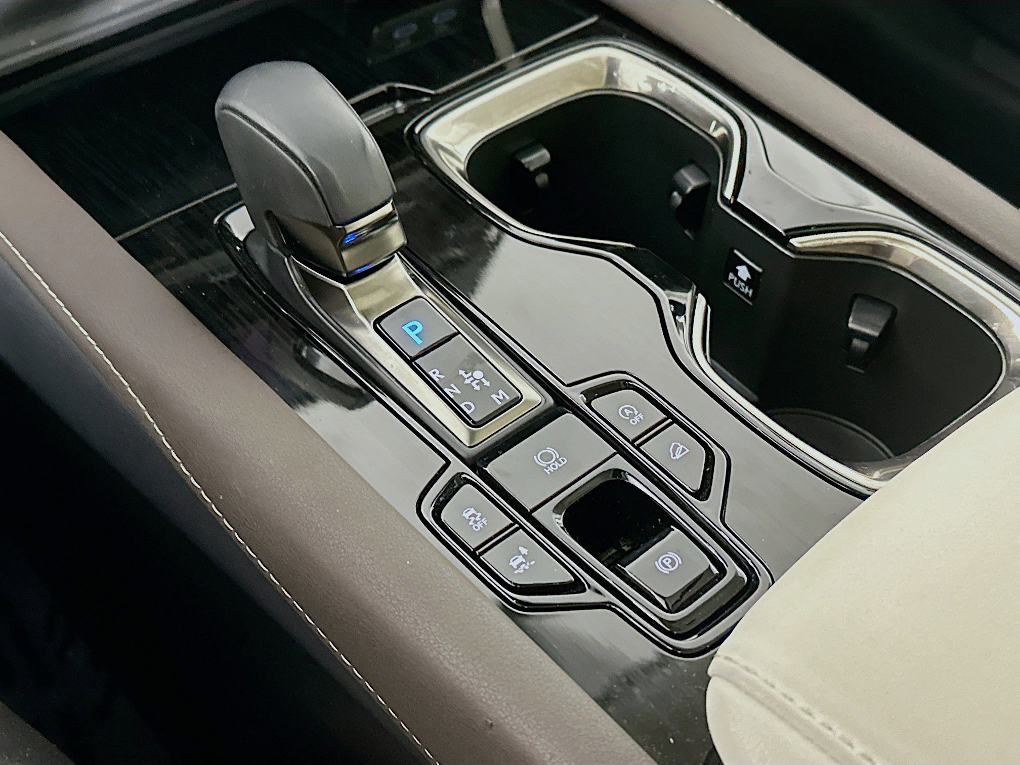 Used 2024 Lexus RX 350 AWD w/ Technology Package image 16