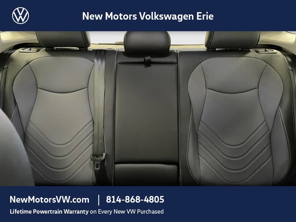 New 2026 Volkswagen Tiguan SE AWD/4WD image 11