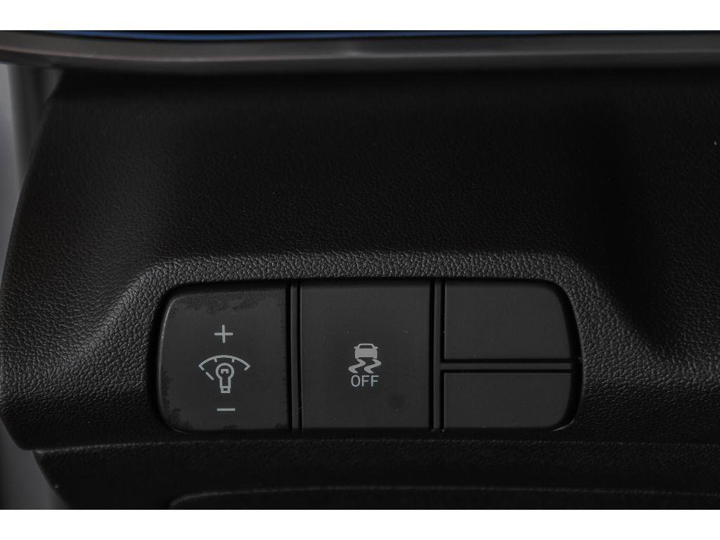 New 2025 Hyundai Elantra Limited image 79