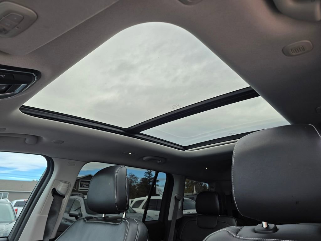 Used 2021 Jeep Grand Cherokee L Limited w/ Trailer Tow Group (B) image 28