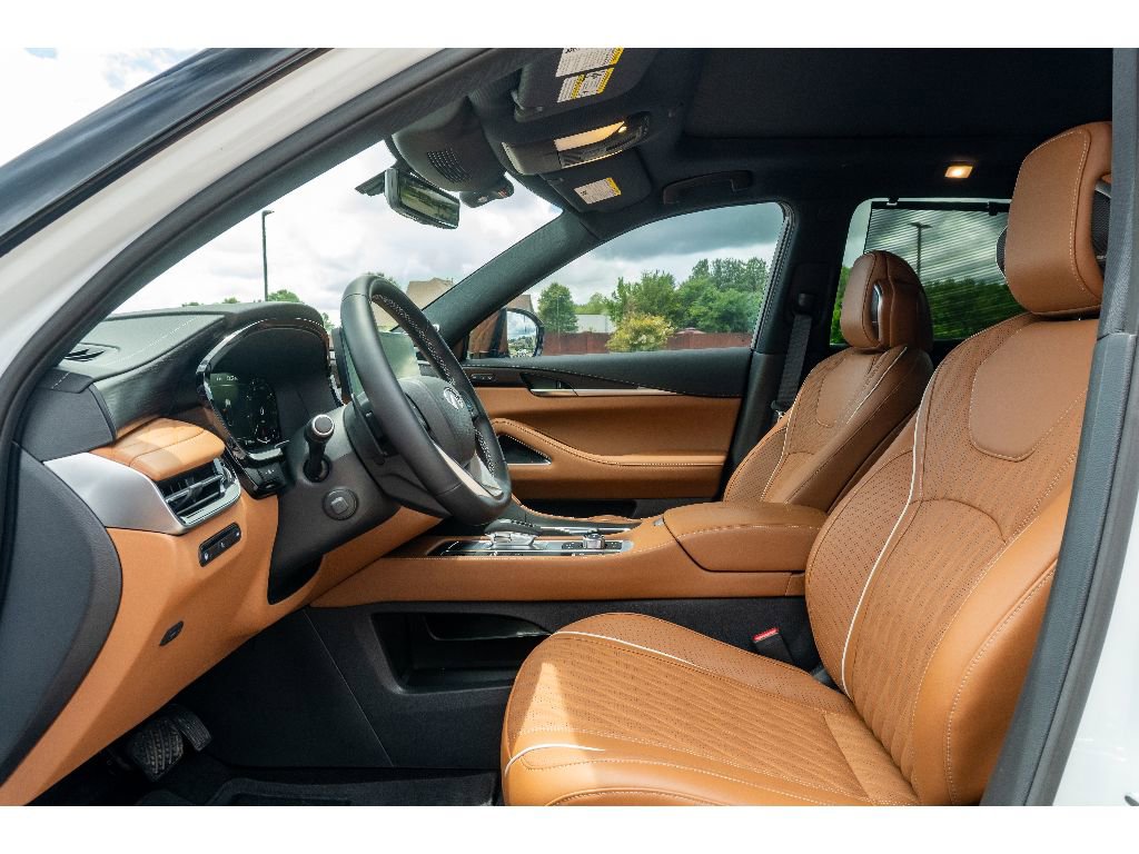 Used 2026 INFINITI QX60 Autograph w/ Dark Cargo Package AWD/4WD image 11