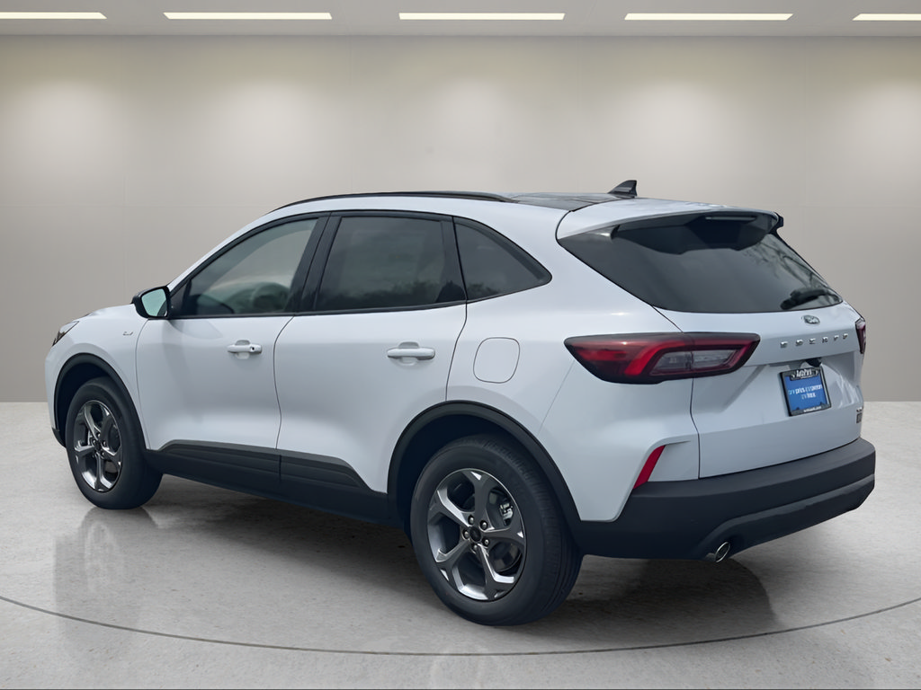 New 2025 Ford Escape ST-Line w/ Tech Pack #1 AWD/4WD image 5