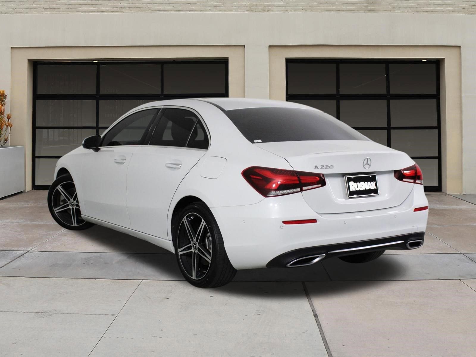 Used 2021 Mercedes-Benz A 220 image 2