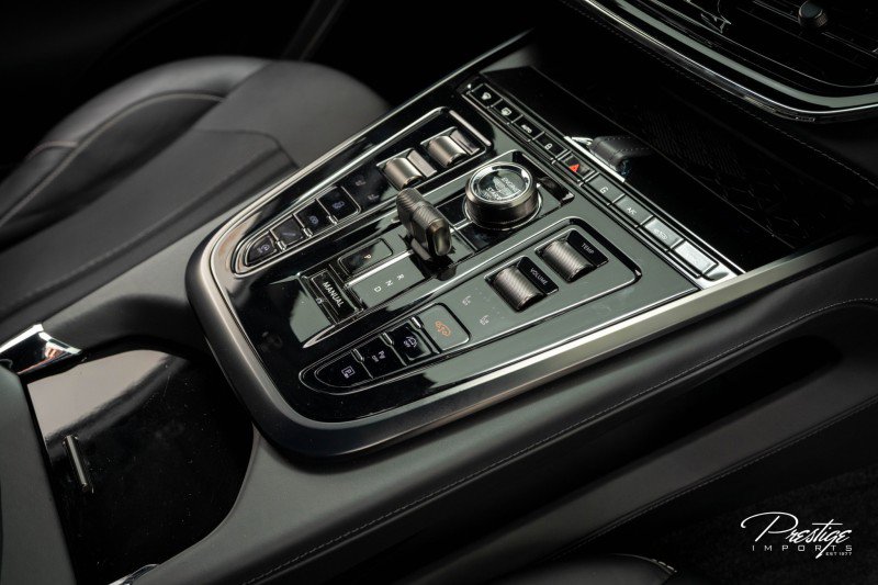 Used 2025 Aston Martin DBX 707 image 49